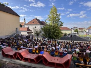 Schulschluss und Abschiednhemen